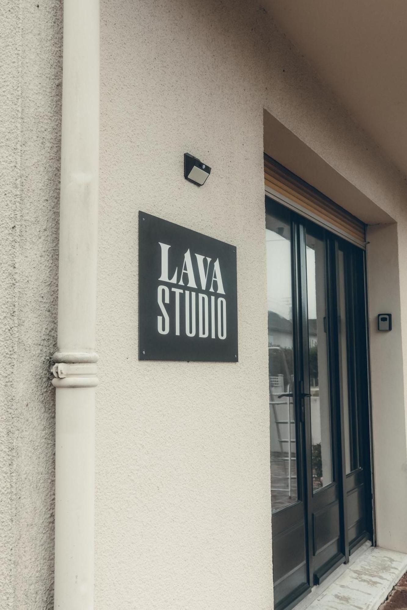 Lava Studio 普瓦捷 外观 照片